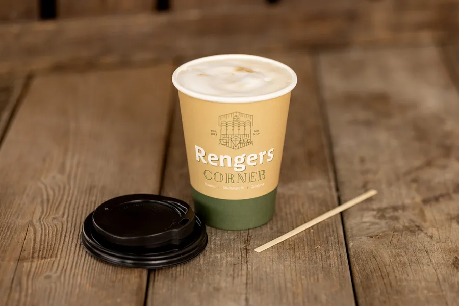 Latte macchiato to go