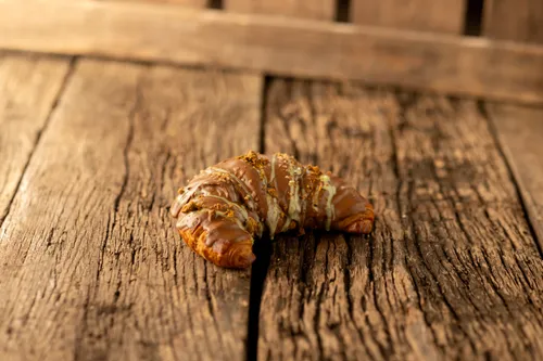 croissant pitache met nutella